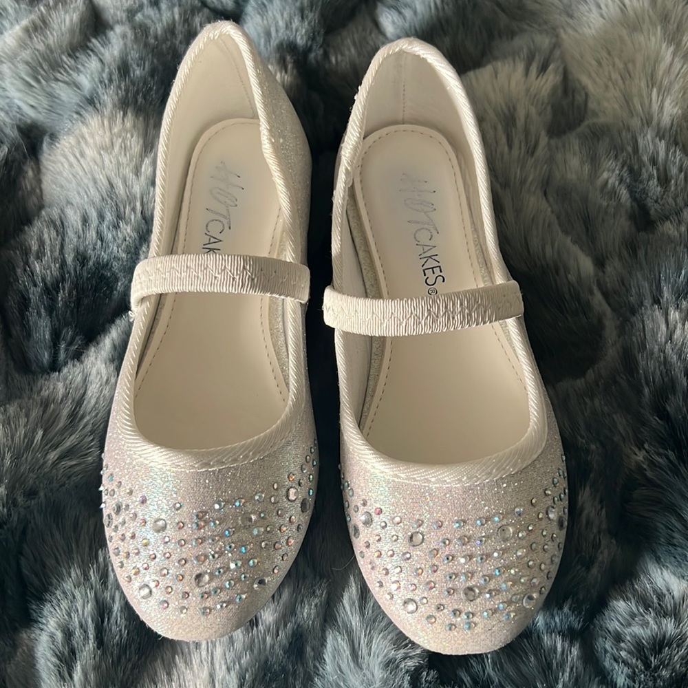Toddler Girl’s Sparkly Slip-On Dress Flat